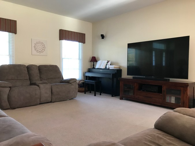 8D0A40C3-87A8-464A-B856-C38C9E0478B4